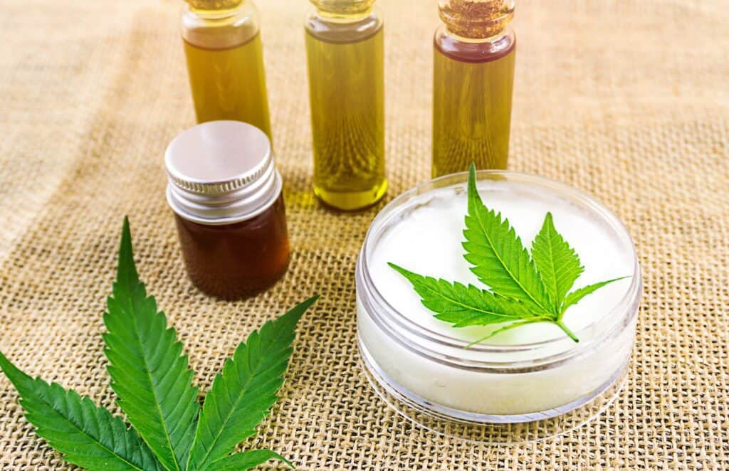6 Key Differences Between Delta 8 THC and CBD 7 differences between delta 8 thc and cbd
